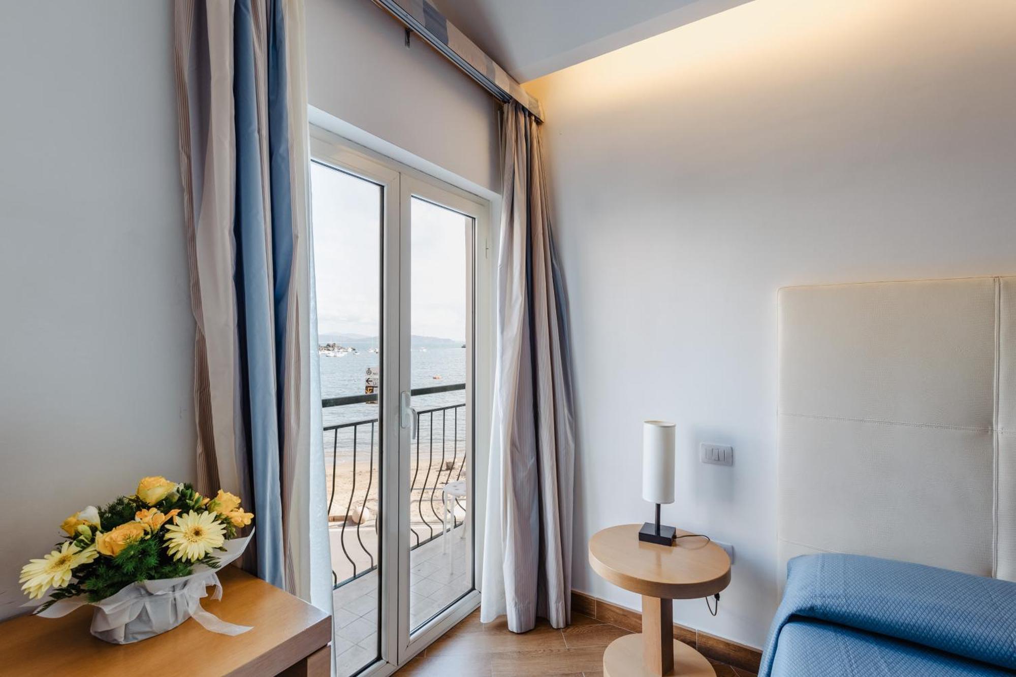 Hotel Bi