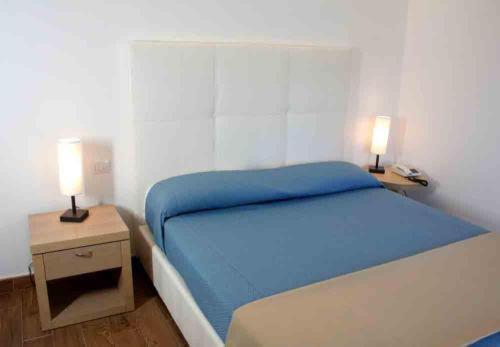 Hotel Bi 3*